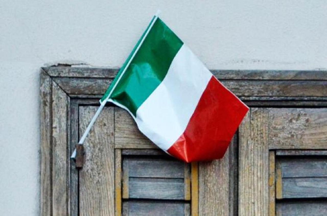 Gianni House Backpackers Hostel ジャルディーニ・ナクソス エクステリア 写真