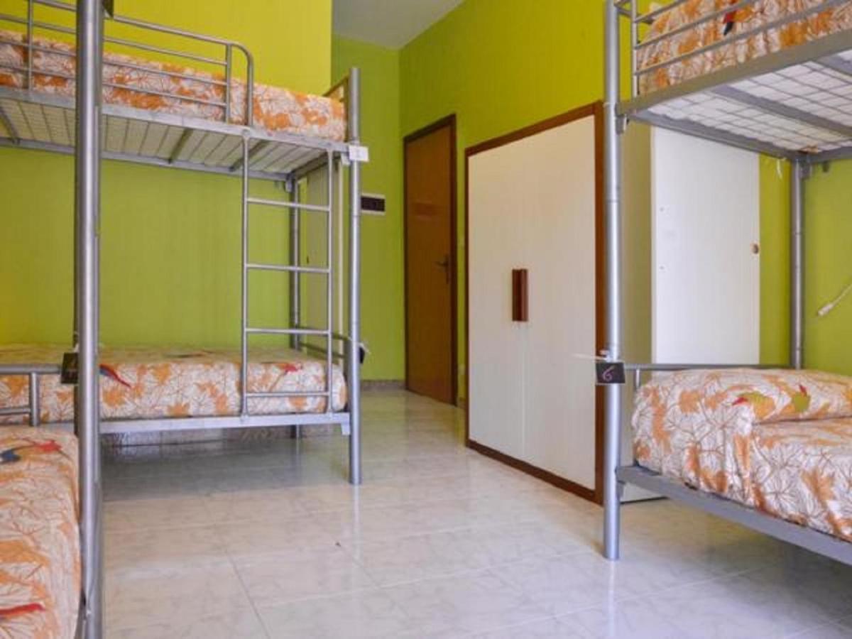 Gianni House Backpackers Hostel ジャルディーニ・ナクソス エクステリア 写真
