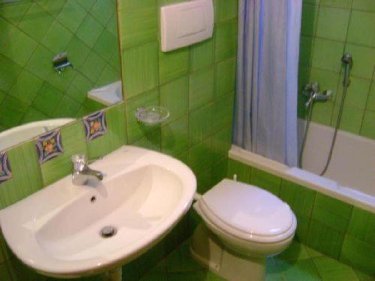 Gianni House Backpackers Hostel ジャルディーニ・ナクソス エクステリア 写真