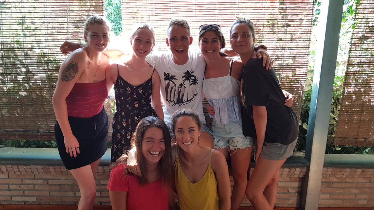 Gianni House Backpackers Hostel ジャルディーニ・ナクソス エクステリア 写真